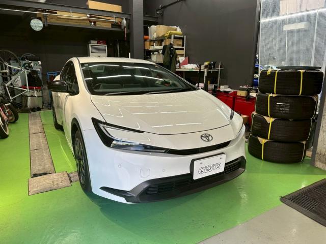 トヨタ プリウス│ デジタルミラー取付【世田谷区】 東京都世田谷区のジェミーズ株式会社　渋谷区　目黒区　港区　品川区　横浜市　新規のお客様大歓迎　代車　レッカー
